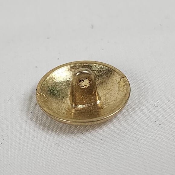 Vintage Heraldic Shield Gold Buttons Shank Lion Leon Military Style Coat of Arms - Picture 5 of 6